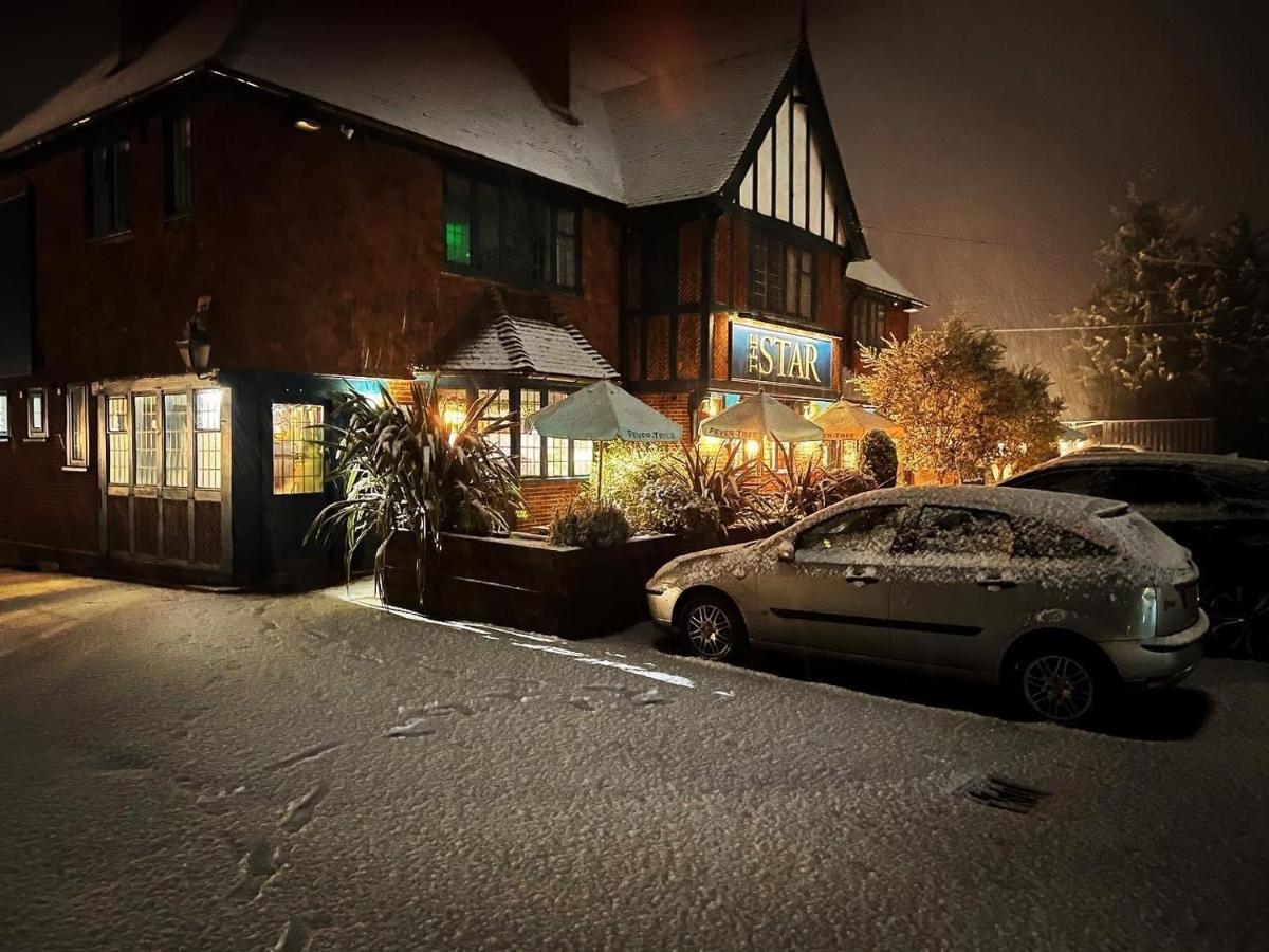 The Star Inn Lingfield Eksteriør bilde