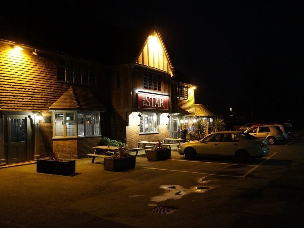 The Star Inn Lingfield Eksteriør bilde